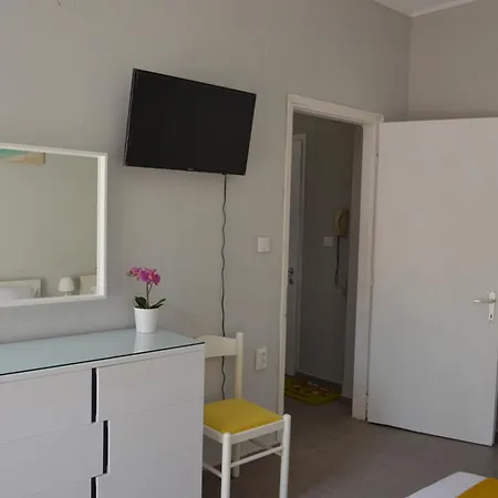 아파트 Daisy 아스프로발타