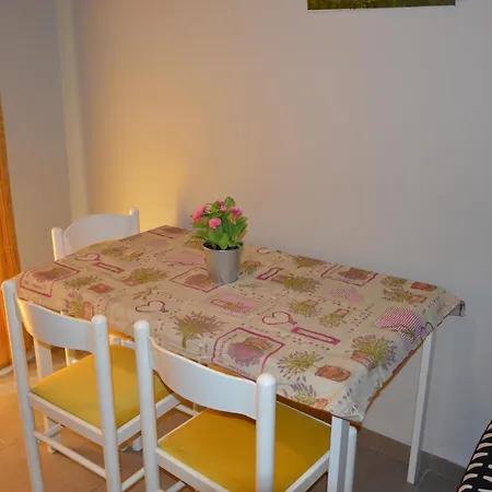 Apartment Daisy Asprovalta